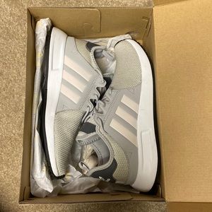 Brand new work out shoes!